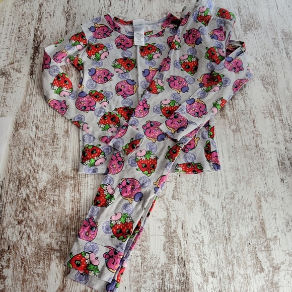 Shopkins Other - GIRLS SHOPKINS PAJAMAS SIZE 10